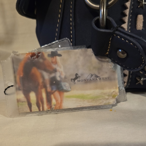 Montana West 100% Leather Texas Star Shoulder Bag - Picture 12 of 16